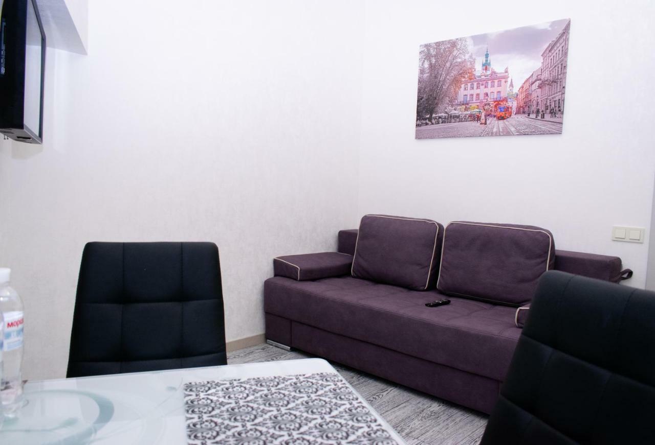 Apartment Barvy Lvova On Kostyushka St Exterior foto