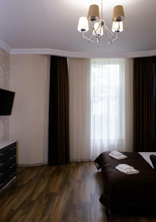 Apartment Barvy Lvova On Kostyushka St Exterior foto